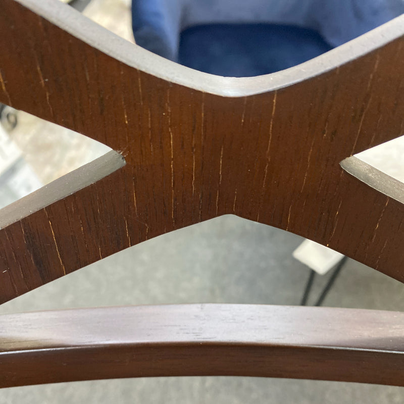 Stool (Bar - With Back)