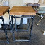 Wood Stand (Plant)