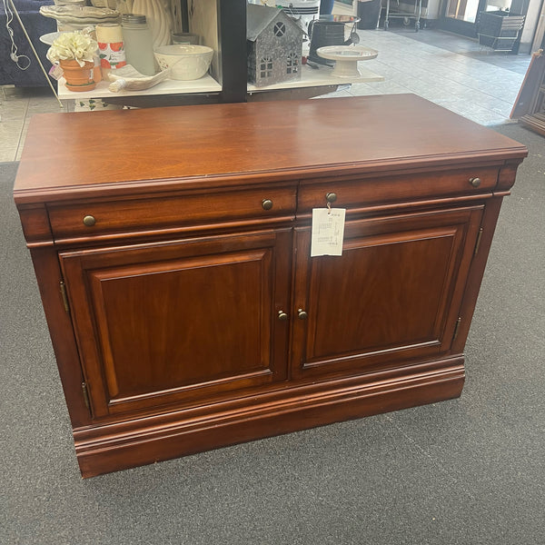 Cabinet (Floor Size)