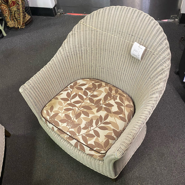 Chair (Outdoor)
