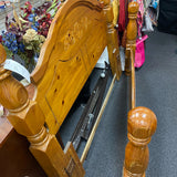 Wood Bed (Queen)