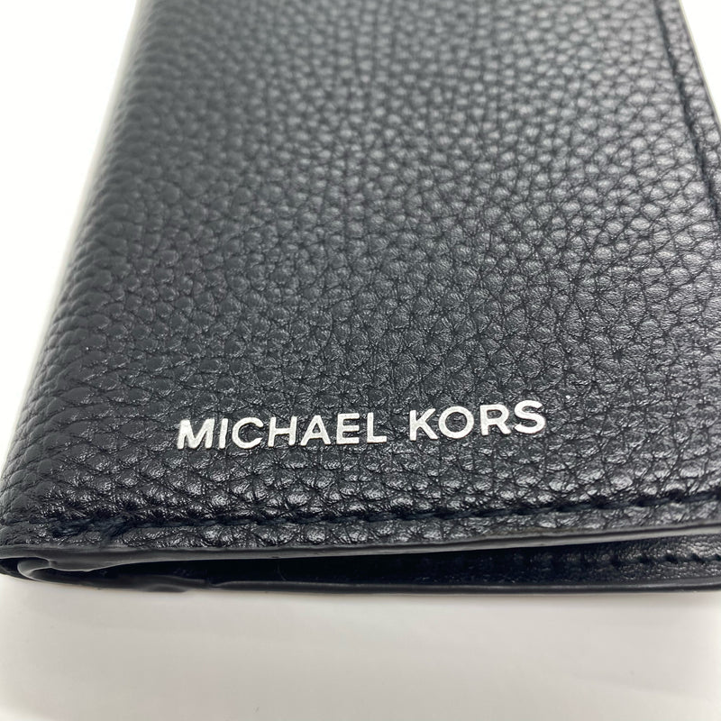 Michael Kors designer  wristlet