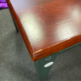 Table (Accent)
