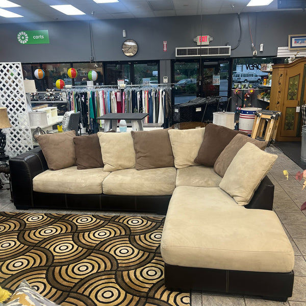 Sofa (Sectional)