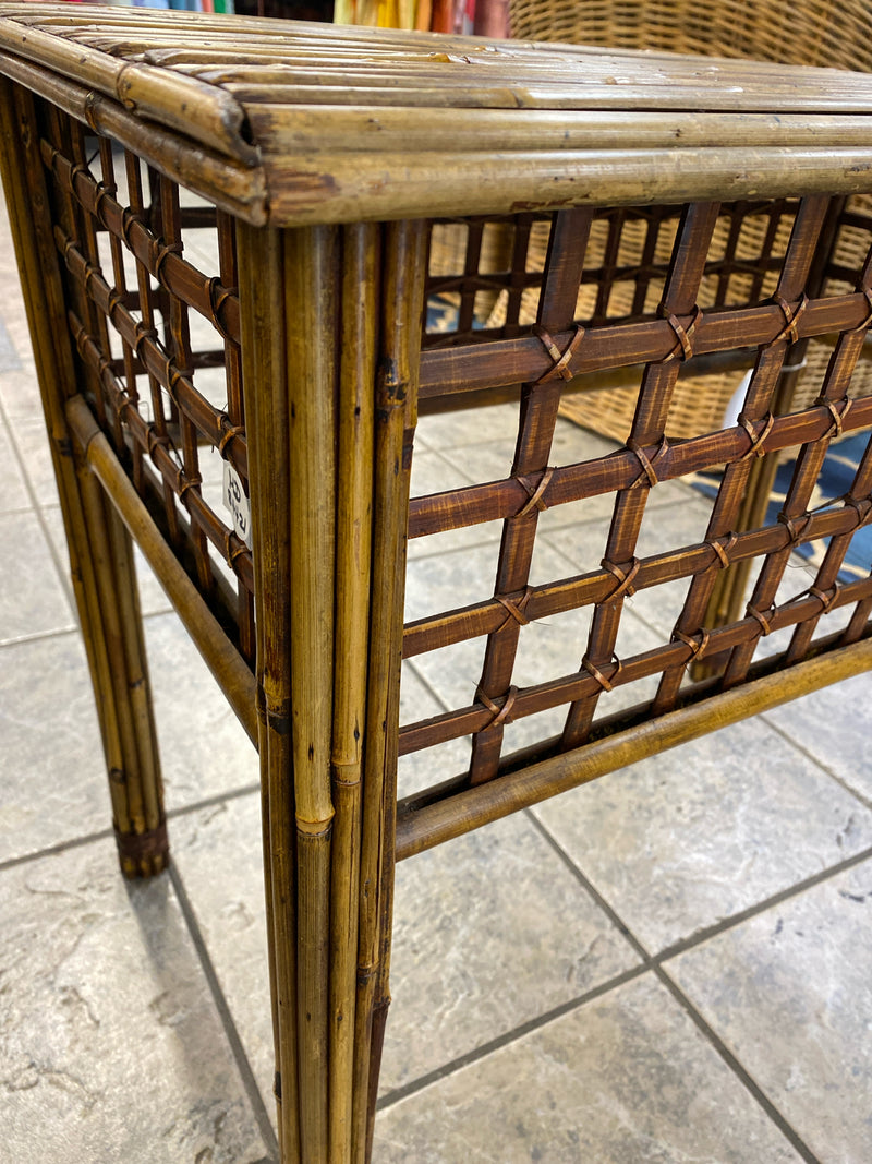 Bamboo Table ( End)