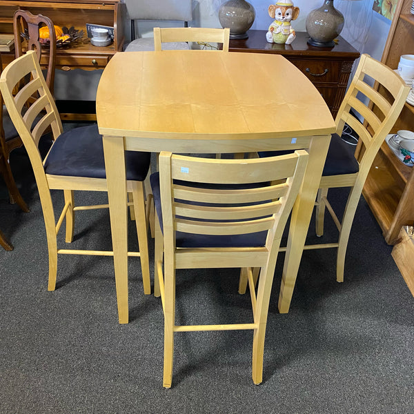 Wood Table ( W/ Chairs)