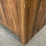 faux wood Stand (TV)