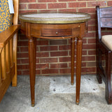 Table (Accent)