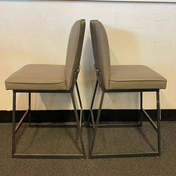 Stool (Bar - With Back)