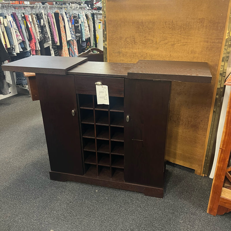 Cabinet (Floor Size)