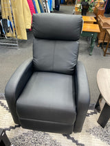 Chair (Recliner)