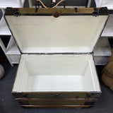 Trunk / Chest (floor sz)