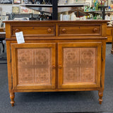 Cabinet (Credenza)