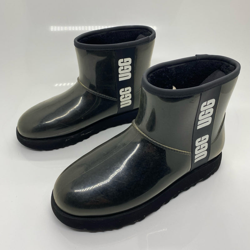 Ugg 8 designer shoes ( Wm)