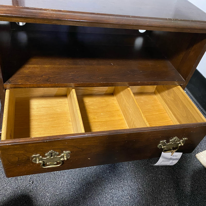 Wood Cabinet (Floor Size)