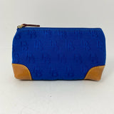 Dooney & Bourke designer travel