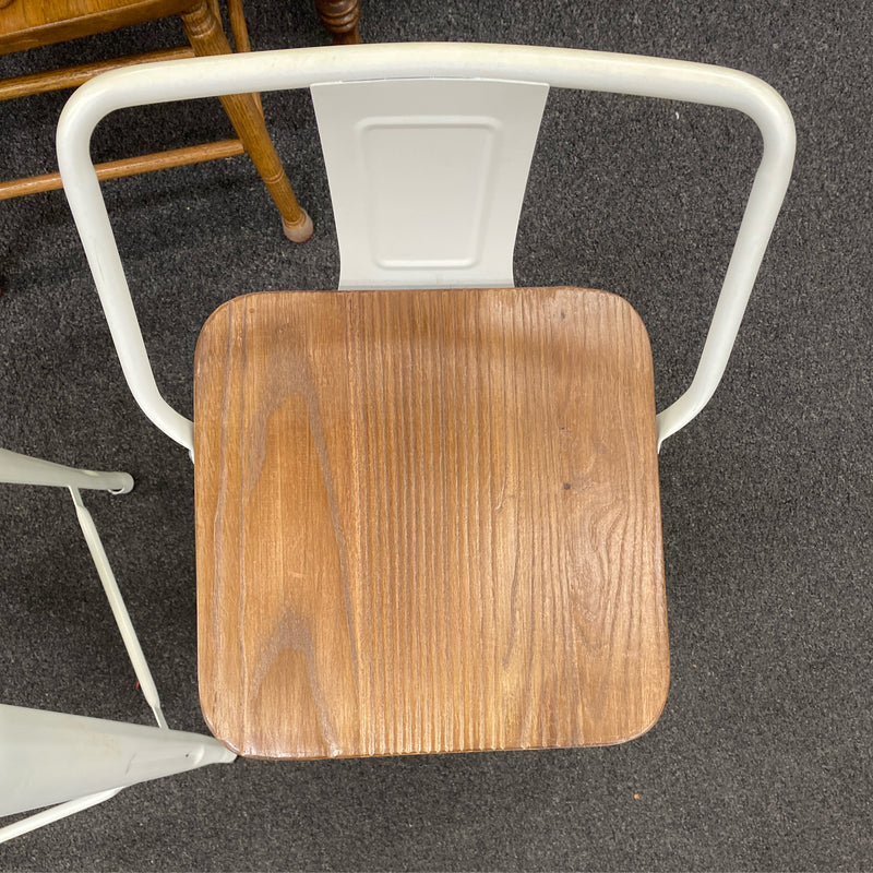 Metal Stool (Bar - With Back)