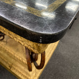 Table (Accent)