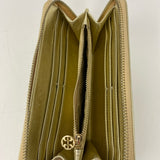 tory burch designer  wallet